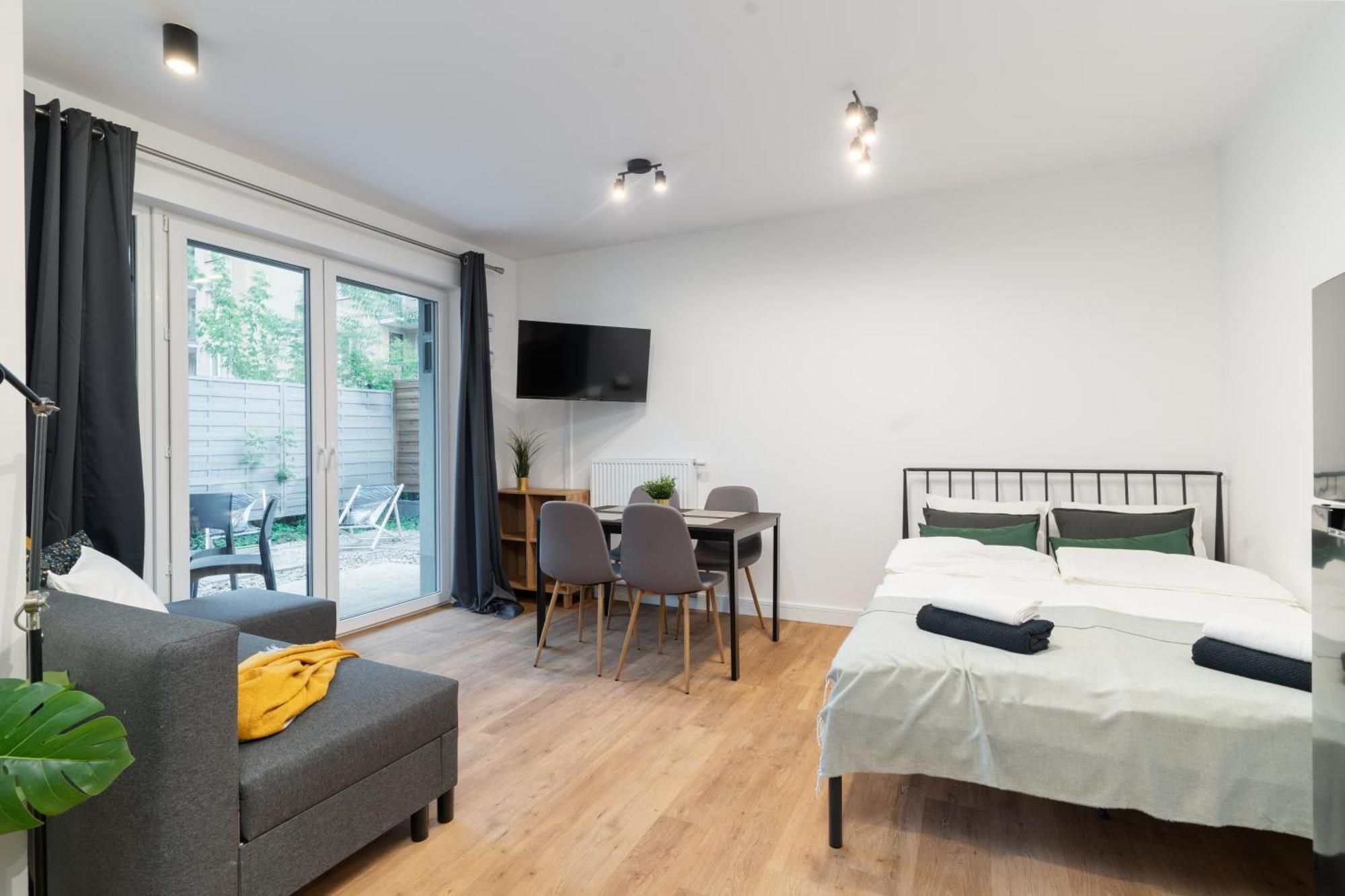Lineburg Villa Apartments วอร์ซอ ภายนอก รูปภาพ