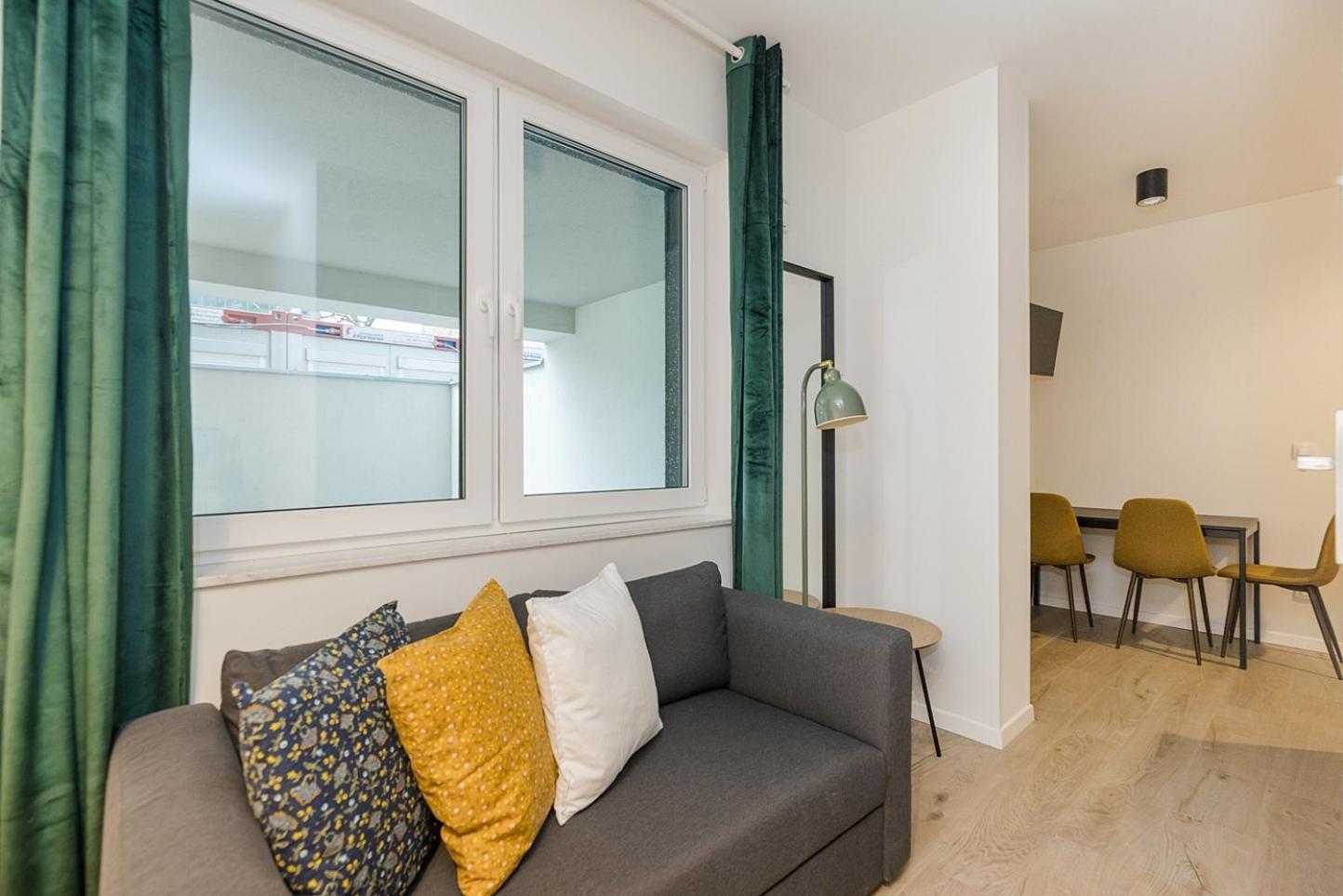 Lineburg Villa Apartments วอร์ซอ ภายนอก รูปภาพ