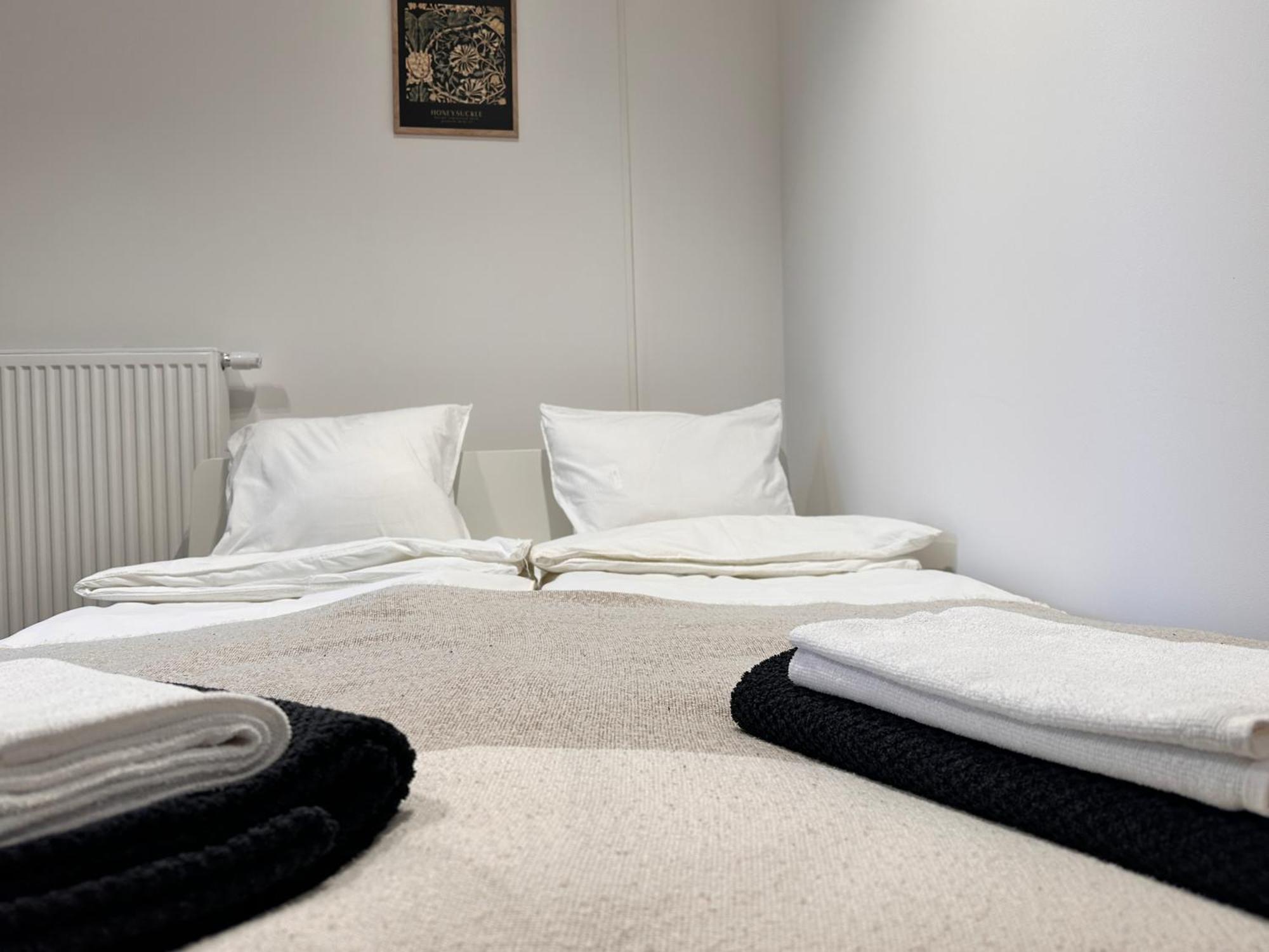 Lineburg Villa Apartments วอร์ซอ ภายนอก รูปภาพ