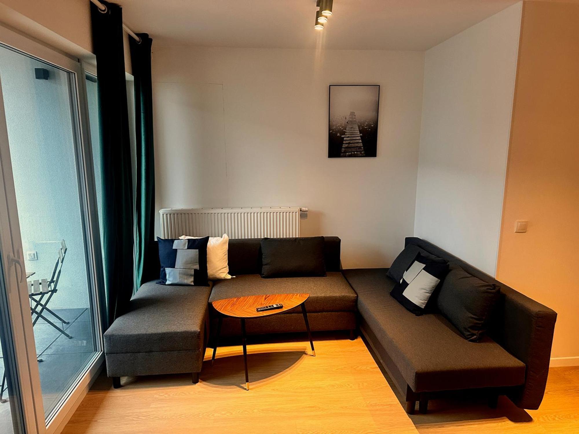 Lineburg Villa Apartments วอร์ซอ ภายนอก รูปภาพ