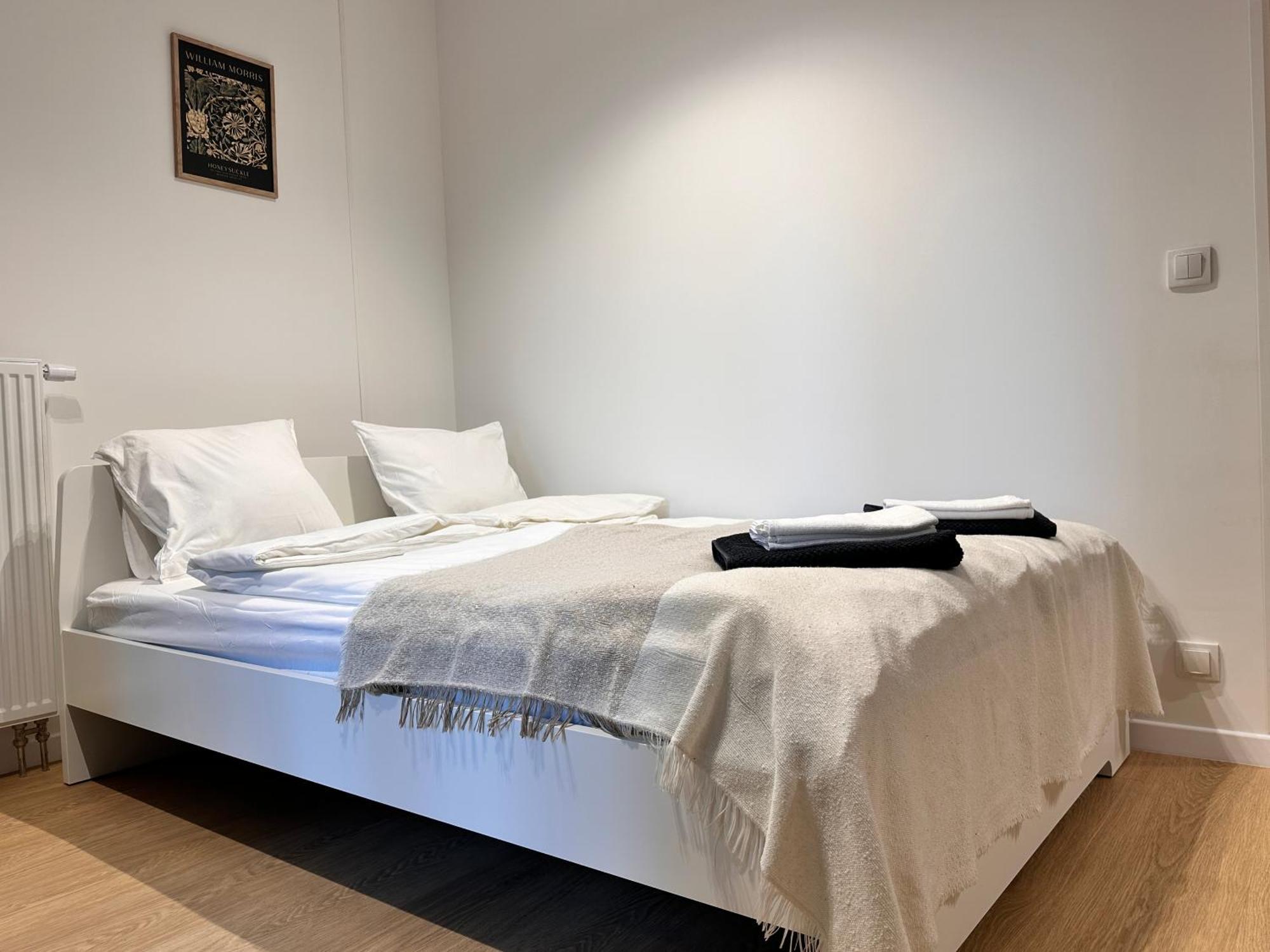 Lineburg Villa Apartments วอร์ซอ ภายนอก รูปภาพ