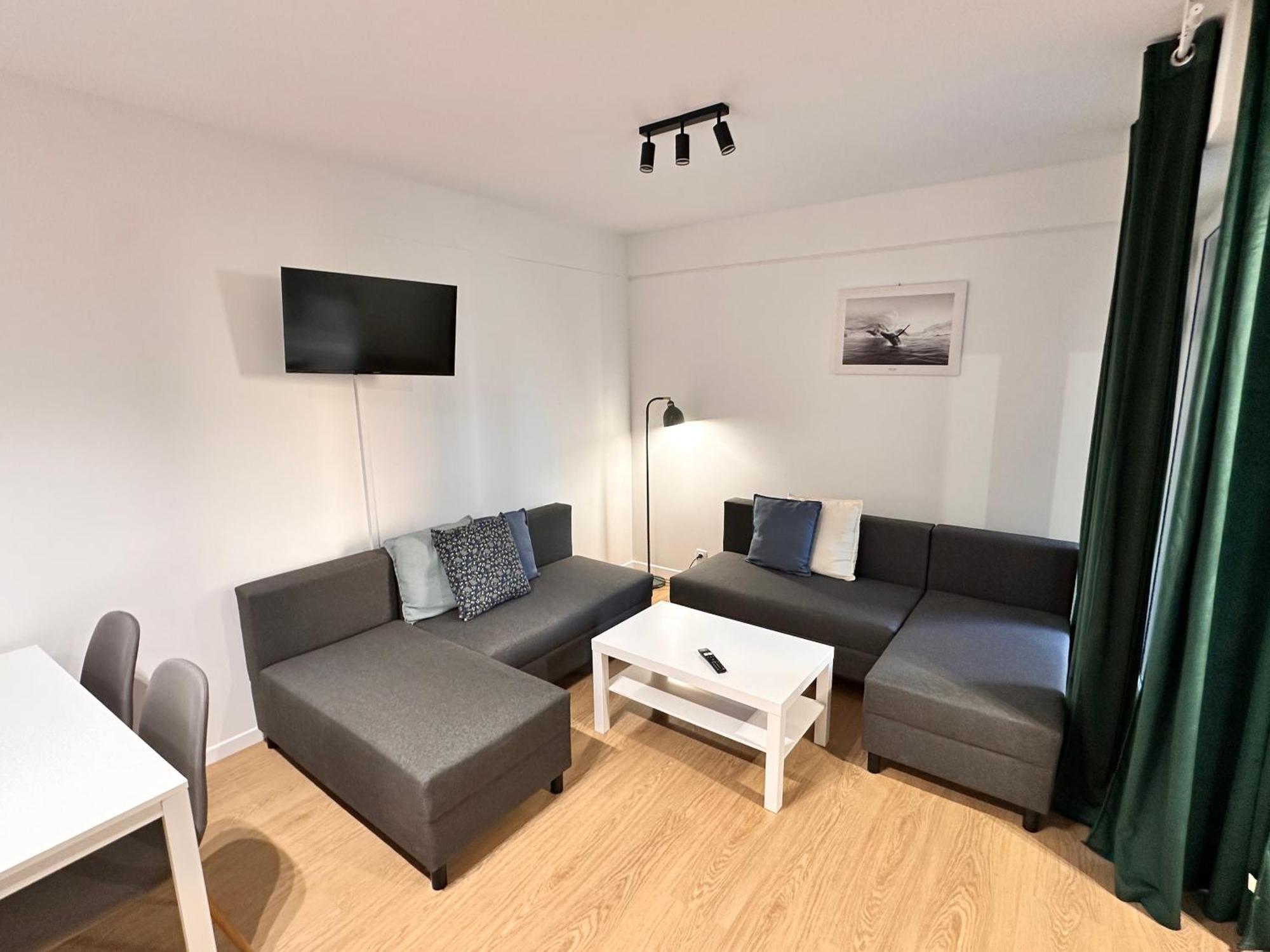 Lineburg Villa Apartments วอร์ซอ ภายนอก รูปภาพ
